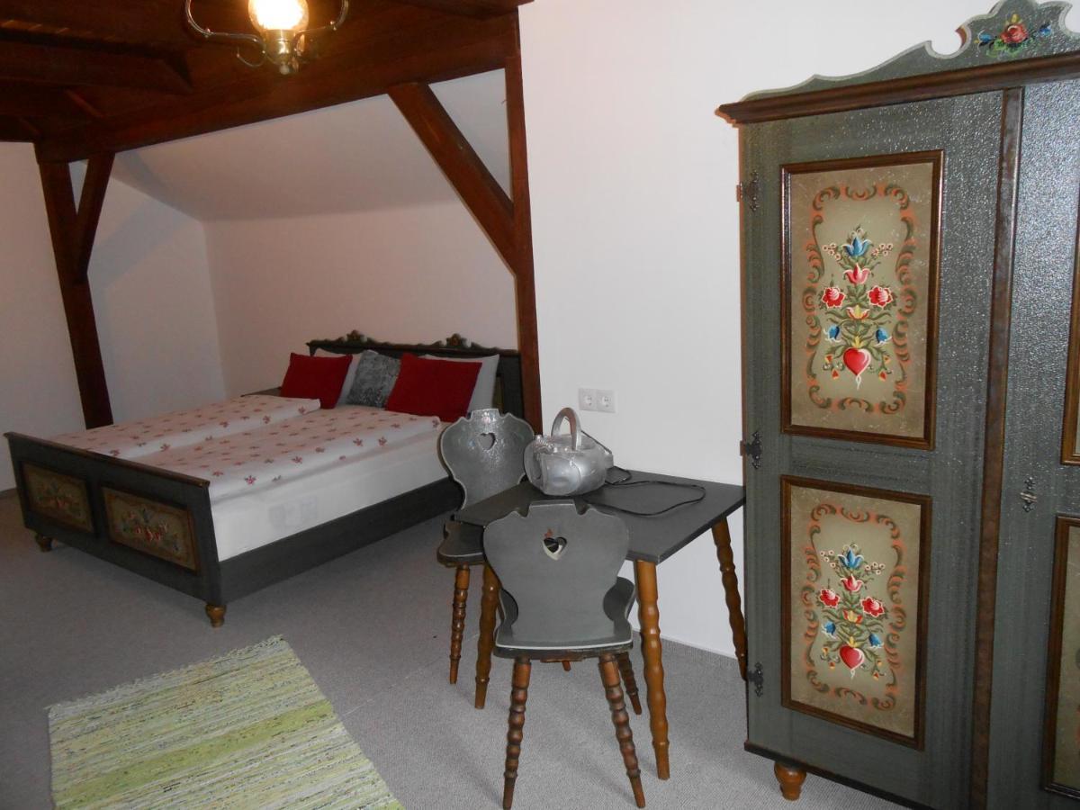 Pension Gierlinger Aflenz Kurort Buitenkant foto