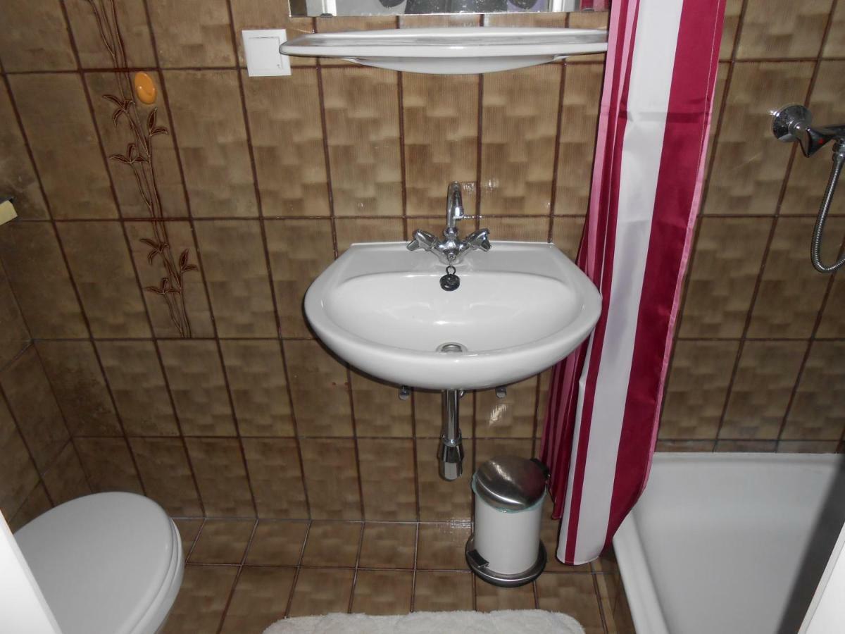 Pension Gierlinger Aflenz Kurort Buitenkant foto
