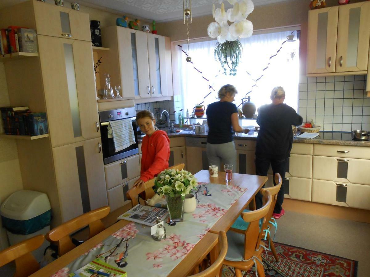 Pension Gierlinger Aflenz Kurort Buitenkant foto